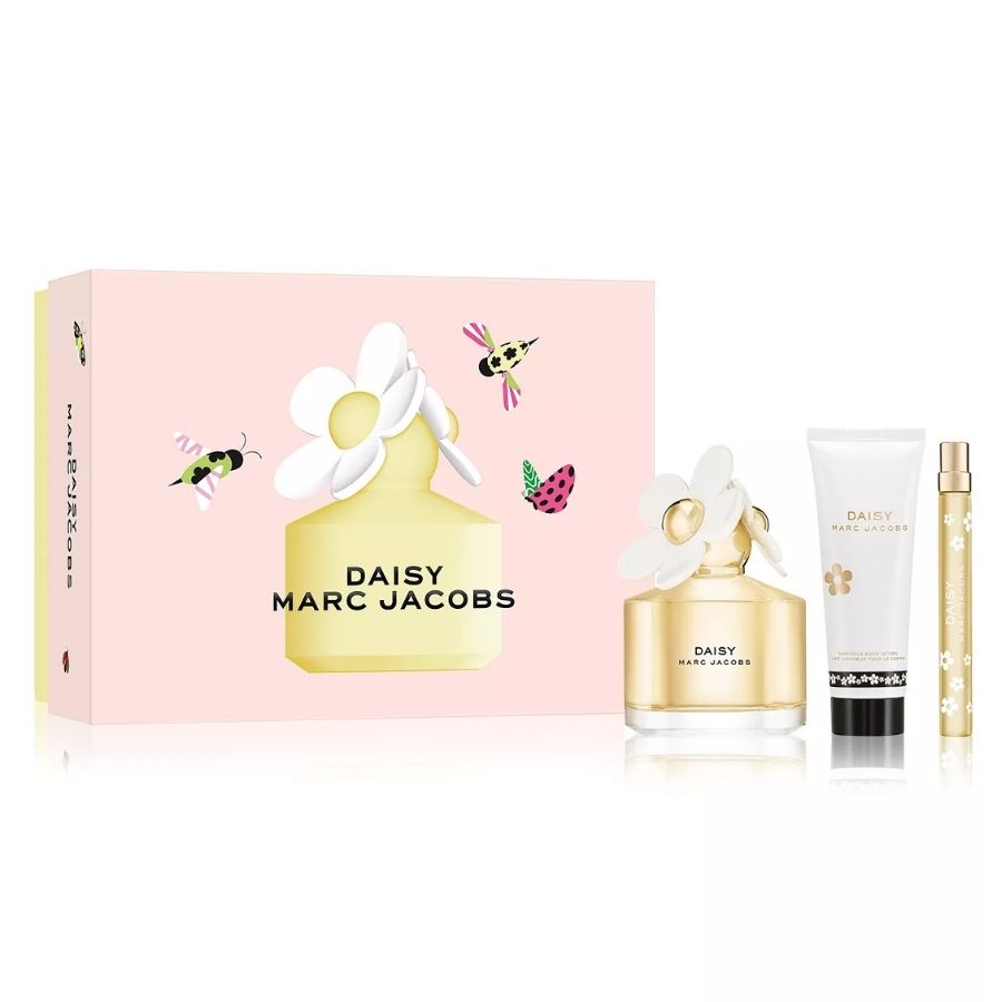 Daisy EDT 3pc gift set 3.4 oz white floral bottle